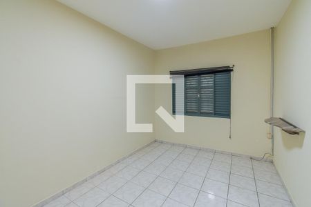 Casa à venda com 380m², 3 quartos e 2 vagasQuarto 2