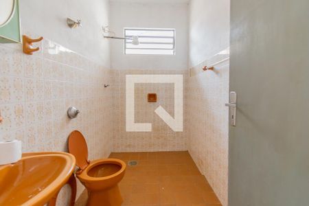 Casa à venda com 380m², 3 quartos e 2 vagasBanheiro 2