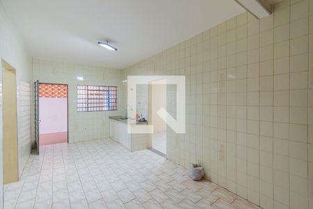 Casa à venda com 380m², 3 quartos e 2 vagasCozinha
