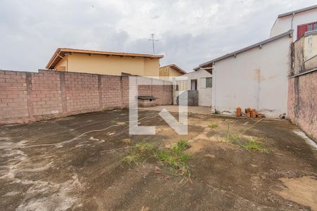 Casa à venda com 380m², 3 quartos e 2 vagasQuintal