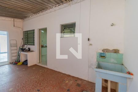Casa à venda com 380m², 3 quartos e 2 vagasÁrea de Serviço