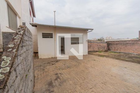 Casa à venda com 380m², 3 quartos e 2 vagasQuintal