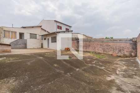 Casa à venda com 380m², 3 quartos e 2 vagasQuintal