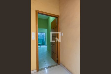Casa à venda com 78m², 1 quarto e sem vagaEntrada do imóvel