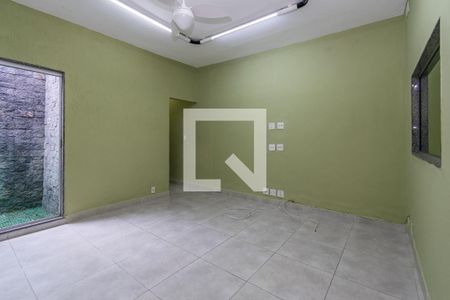 Sala de casa à venda com 1 quarto, 78m² em Braz de Pina, Rio de Janeiro