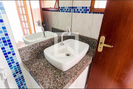 Casa à venda com 148m², 3 quartos e 2 vagas Casa à venda com 148m², 3 quartos e 2 vagasBanheiro da Suíte 1
