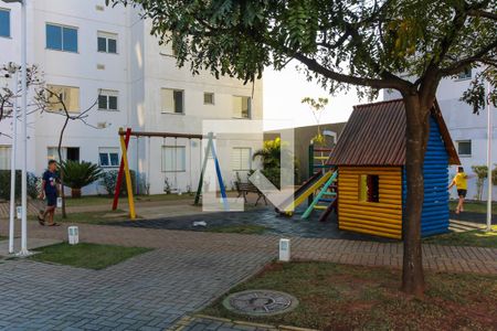 Apartamento para alugar com 44m², 2 quartos e 1 vaga Apartamento para alugar com 44m², 2 quartos e 1 vagaÁrea Comum - Playground