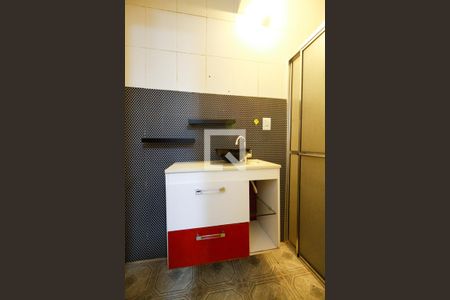 Banheiro de casa à venda com 9 quartos, 0m² em Jardim Paraíso, São Paulo