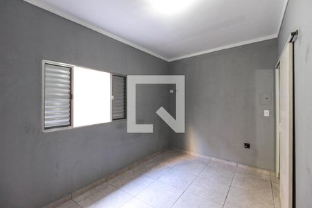 Quarto 1 de casa à venda com 3 quartos, 240m² em Jardim Regina, São Paulo