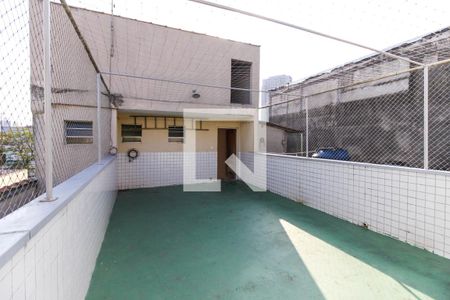 Casa à venda com 240m², 3 quartos e 3 vagasTerraço