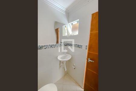 Casa para alugar com 200m², 3 quartos e 4 vagasBanheiro de Serviço