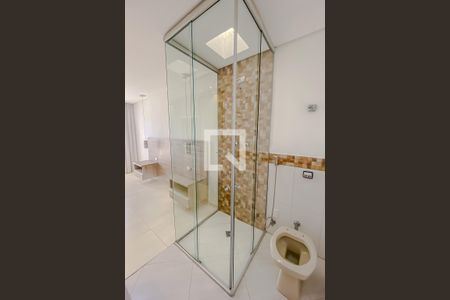 Casa para alugar com 200m², 3 quartos e 4 vagasBanheiro da Suite