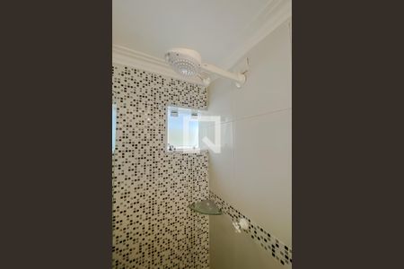 Casa para alugar com 200m², 3 quartos e 4 vagasDetalhe Banheiro da Suite 2