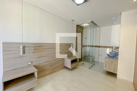 Casa para alugar com 200m², 3 quartos e 4 vagasSuite