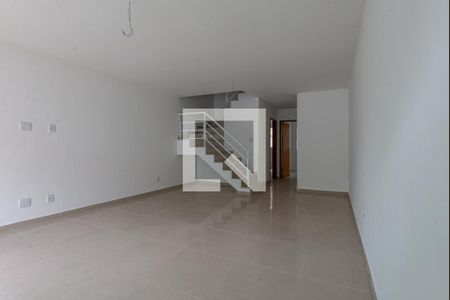 Sala de casa à venda com 4 quartos, 140m² em Freguesia (jacarepaguá), Rio de Janeiro