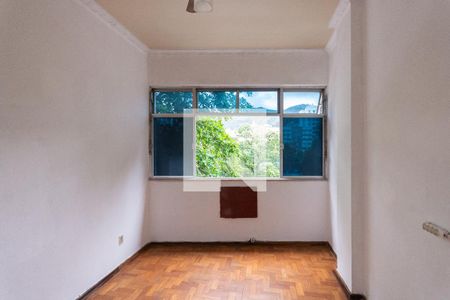 Apartamento à venda com 100m², 2 quartos e 1 vagaQuarto 2