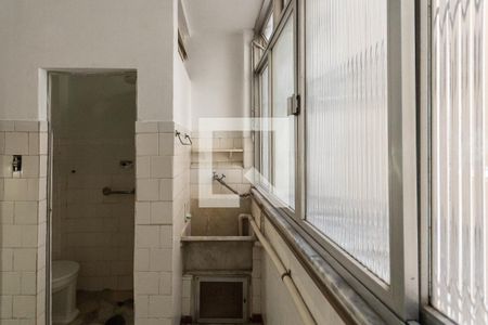 Apartamento à venda com 100m², 2 quartos e 1 vagaÁrea de Serviço