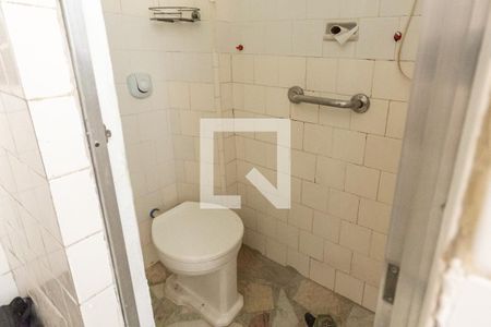 Apartamento à venda com 100m², 2 quartos e 1 vagaBanheiro de Serviço