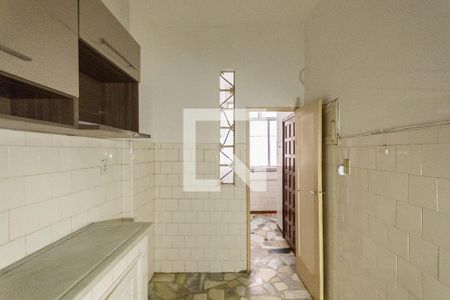Apartamento à venda com 100m², 2 quartos e 1 vagaCozinha