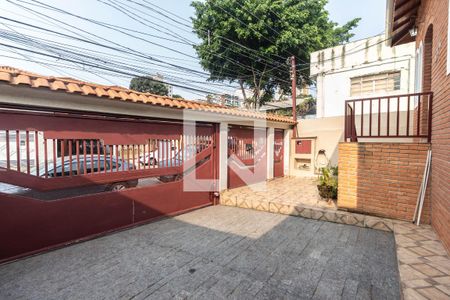 Garagem de casa para alugar com 4 quartos, 180m² em Jardim Sao Paulo(zona Norte), São Paulo