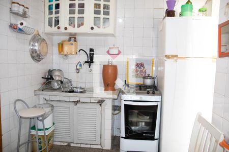 Apartamento à venda com 60m², 2 quartos e sem vagaCozinha