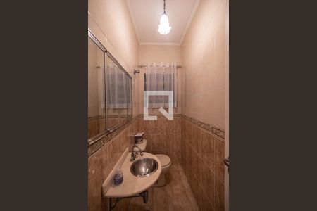 Casa à venda com 200m², 3 quartos e 3 vagasLavabo