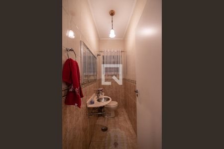 Casa à venda com 200m², 3 quartos e 3 vagasLavabo