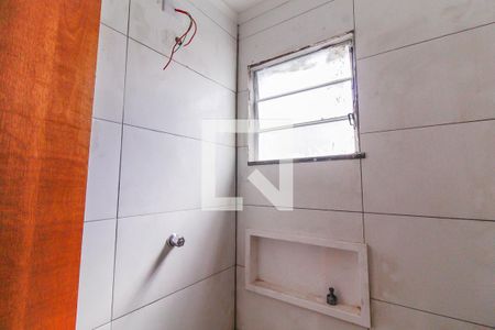 Casa para alugar com 65m², 2 quartos e sem vagaBanheiro