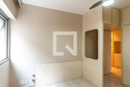 Apartamento à venda com 323m², 4 quartos e 2 vagasQuarto 4
