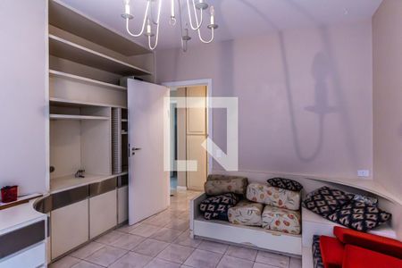 Apartamento à venda com 323m², 4 quartos e 2 vagasQuarto 3