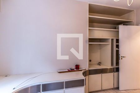 Apartamento à venda com 323m², 4 quartos e 2 vagasQuarto 3