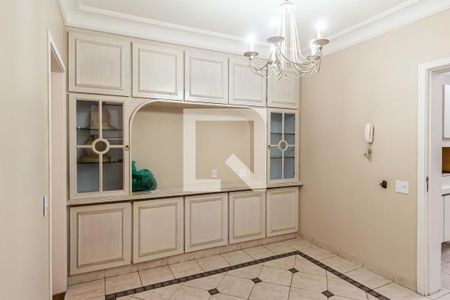 Apartamento à venda com 323m², 4 quartos e 2 vagasCopa