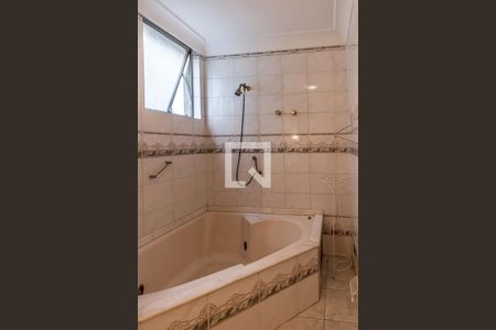 Apartamento à venda com 323m², 4 quartos e 2 vagasSuíte