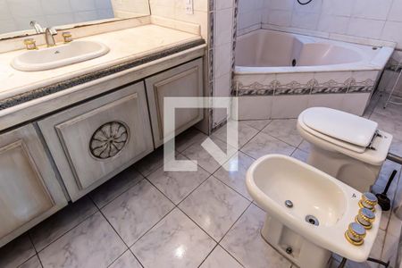 Apartamento à venda com 323m², 4 quartos e 2 vagasSuíte