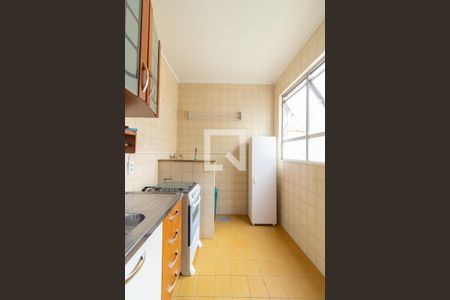 Apartamento à venda com 46m², 1 quarto e sem vaga Apartamento à venda com 46m², 1 quarto e sem vagaCozinha e Área de Serviço