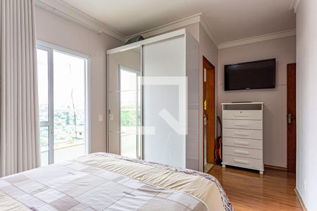 Casa à venda com 214m², 2 quartos e 3 vagas Casa à venda com 214m², 2 quartos e 3 vagasSuite