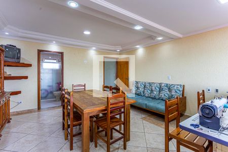 Casa à venda com 214m², 2 quartos e 3 vagas Casa à venda com 214m², 2 quartos e 3 vagasSalão de Festas