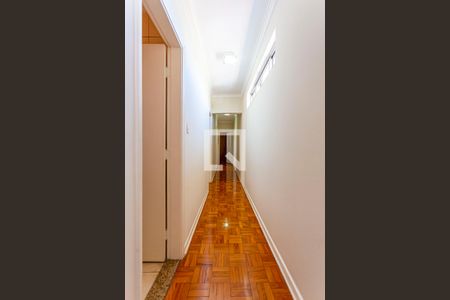Apartamento à venda com 180m², 3 quartos e 1 vagaCorredor Dormitórios