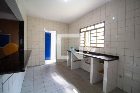 Cozinha de casa para alugar com 2 quartos, 90m² em Itaquera, São Paulo
