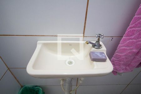 Casa para alugar com 90m², 2 quartos e 2 vagas Casa para alugar com 90m², 2 quartos e 2 vagasPia