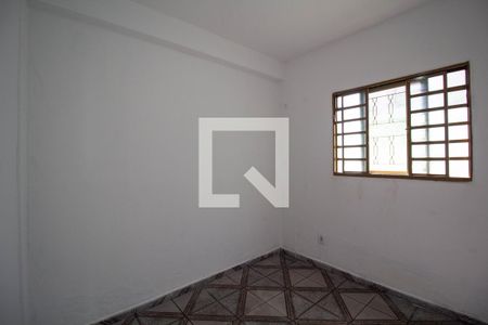 Casa para alugar com 90m², 2 quartos e 2 vagas Casa para alugar com 90m², 2 quartos e 2 vagasQuarto 2