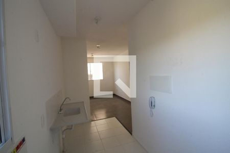 Apartamento à venda com 41m², 2 quartos e 1 vaga Apartamento à venda com 41m², 2 quartos e 1 vagaCozinha e Área de Serviço