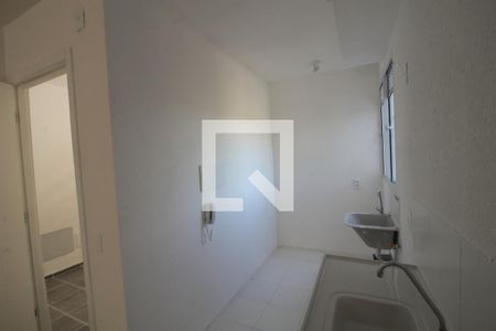Apartamento à venda com 41m², 2 quartos e 1 vaga Apartamento à venda com 41m², 2 quartos e 1 vagaCozinha e Área de Serviço