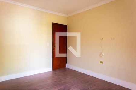 Quarto 1 de casa para alugar com 2 quartos, 180m² em Vila Carrão, São Paulo