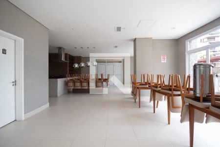 Apartamento à venda com 113m², 3 quartos e 3 vagas Apartamento à venda com 113m², 3 quartos e 3 vagasÁrea comum - Salão de festas