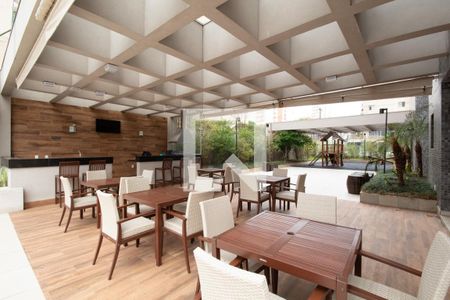 Apartamento à venda com 113m², 3 quartos e 3 vagas Apartamento à venda com 113m², 3 quartos e 3 vagasÁrea comum - Churrasqueira