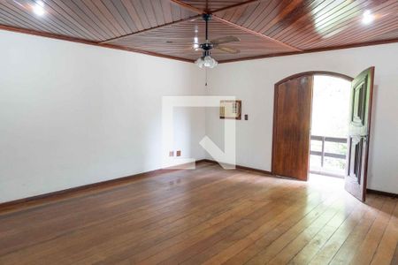 Casa de condomínio para alugar com 539m², 5 quartos e 3 vagas Casa de condomínio para alugar com 539m², 5 quartos e 3 vagasSuíte 3