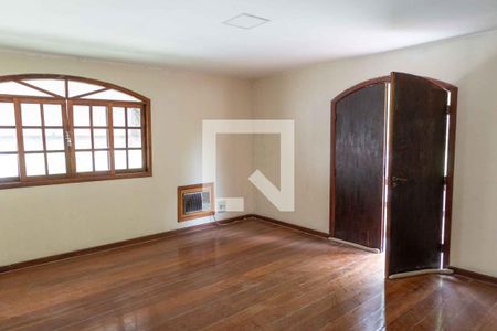 Casa de condomínio para alugar com 539m², 5 quartos e 3 vagas Casa de condomínio para alugar com 539m², 5 quartos e 3 vagasSuíte 4