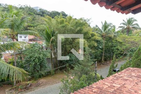 Casa de condomínio para alugar com 539m², 5 quartos e 3 vagas Casa de condomínio para alugar com 539m², 5 quartos e 3 vagasVista da Varanda da Suíte 1