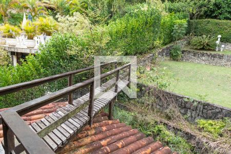 Casa de condomínio para alugar com 539m², 5 quartos e 3 vagas Casa de condomínio para alugar com 539m², 5 quartos e 3 vagasVaranda da Suíte 4